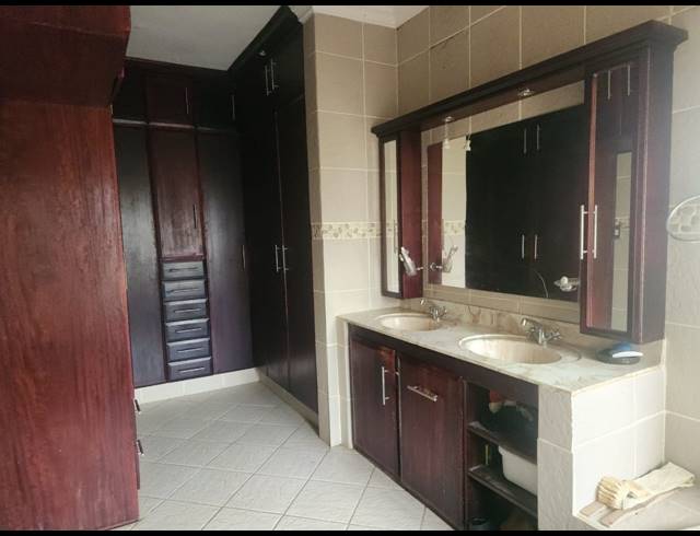 4 BEDROOM HOUSE FOR SALE IN AMANDASIG
